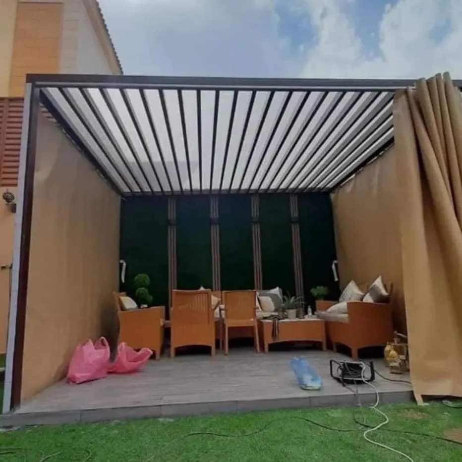 مظلات حديدية للحدائق في الدمام الشرقية، تصميم عصري ومتين يتحمل الظروف الجوية.